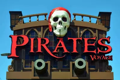 pirates voyage sign