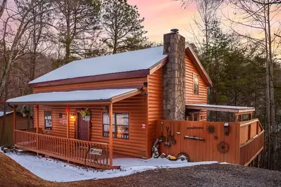summit cabin in Gatlinburg