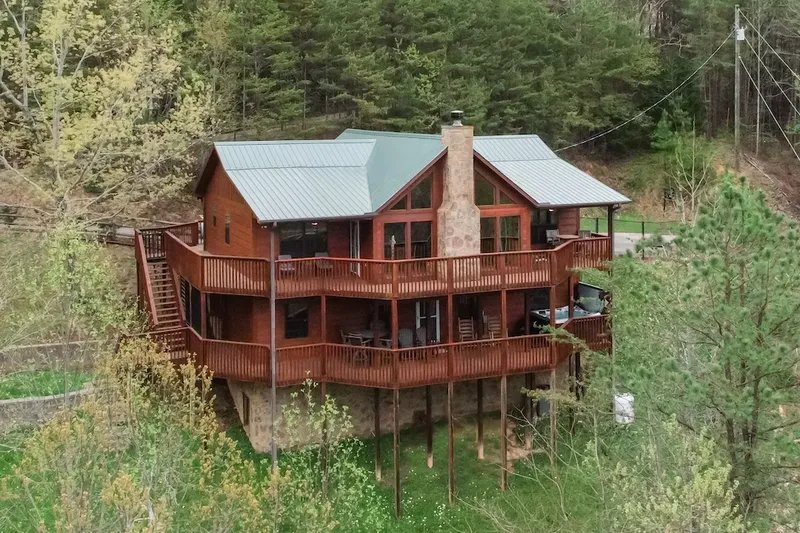 pet friendly cabin in Pigeon Forge